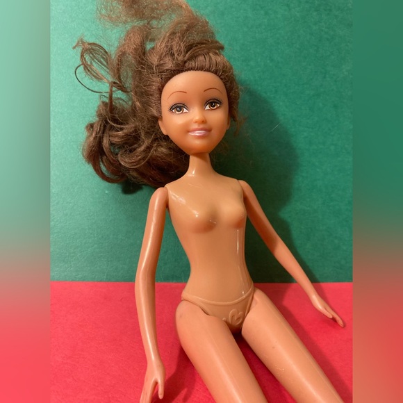 Zuru Sparkle Girlz Brunette Fashion Doll - Buy 1, get 2 FREE - Picture 6 of 6